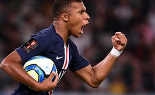 La rage de Mbappé lors de son égalisation contre Rennes.