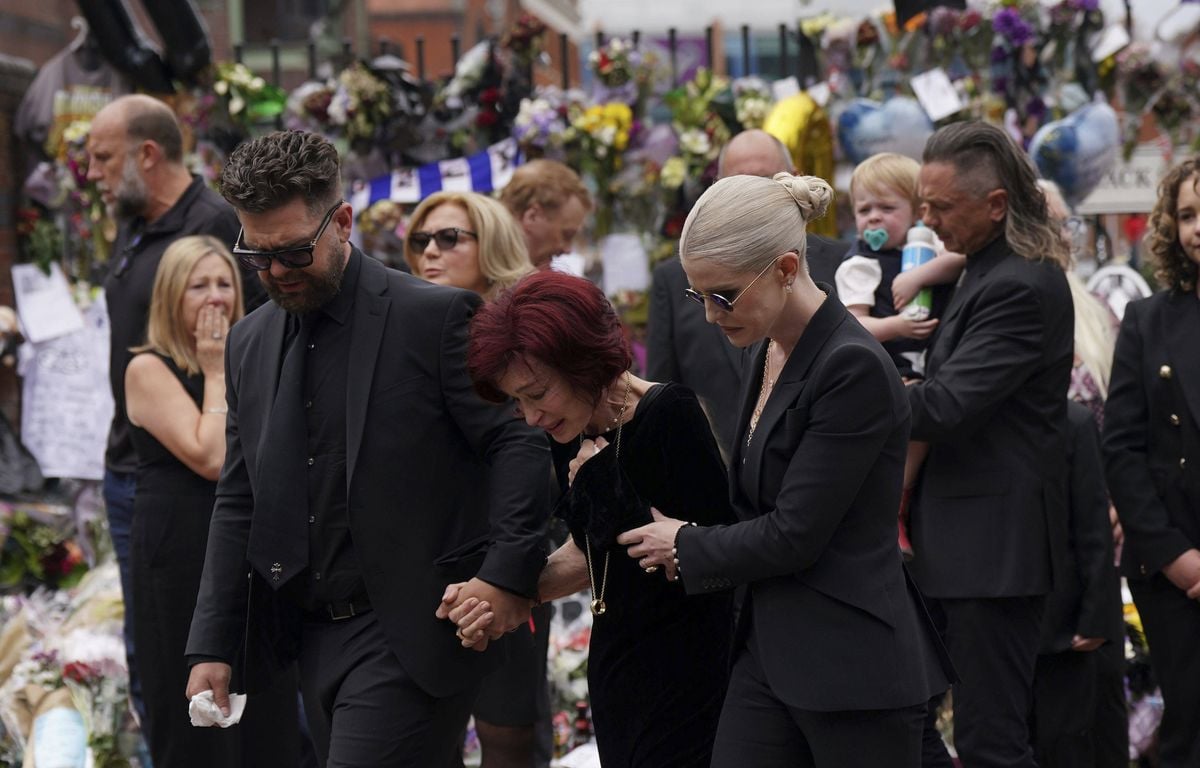 EN IMAGES. Birmingham dit adieu à Ozzy Osbourne