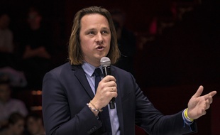 Geoffroy Lejeune, directeur de Valeurs actuelles, dénonce la campagne de Sleeping Giants.