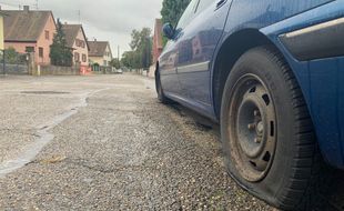 Pneus crevés à Sélestat. Le 10 octobre 2019.