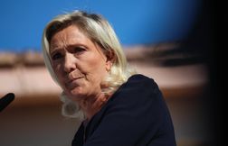 Inéligible, Marine Le Pen va connaître les dates de son procès en appel