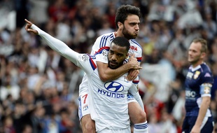 Alexandre Lacazette et Clément Grenier ont inscrit les deux buts lyonnais samedi face à l'ETG.