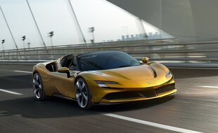 Ferrari SF90 Spider