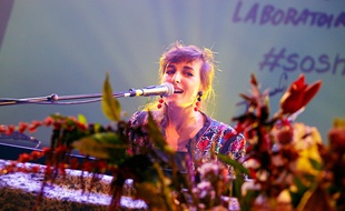 Juliette Armanet fait partie des cinq finalistes des Inrocks Lab.