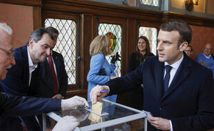 Pour le moment, voter ça ressemble à ça (Emmanuel Macron, le 15 mars 2020 au touquet pour le premier tour des municipales).