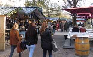 Le 9 décembre 2014, le marché de Noël de Bordeaux.