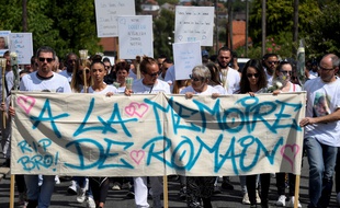 Marche blanche en mémoire de Romain, automobiliste tué par un policier, le 25 août à Vigneux-sur-Seine