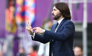 Reynald Pedros, ici lors de la finale de Ligue des champions remportée face au Barça (4-1), le 18 mai à Budapest.