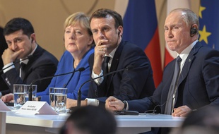 Vladimir Poutine, Emmanuel Macron, Angela Merkel et Volodymyr Zelensky à Paris, le 10 décembre 2019.