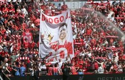 La minute de silence pour Diogo Jota bafouée, Van Dijk indigné