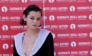 L'actrice Emma Corrin