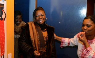 Ses élèves lui manquent déjà mais elle n'a pas le choix, son pays natal, la Centrafrique, a besoin d'elle: à 48 ans Gisèle Bedan, assistante d'éducation dans un lycée de Mantes-la-Jolie (Yvelines) est devenue lundi ministre de l'Education nationale du nouveau gouvernement de transition.