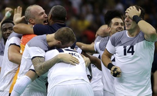 Les handballeurs français visent un troisième titre olympique de suite.