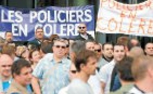 Trois cents policiers en civil se sont rassemblés à Bordeaux, jeudi.