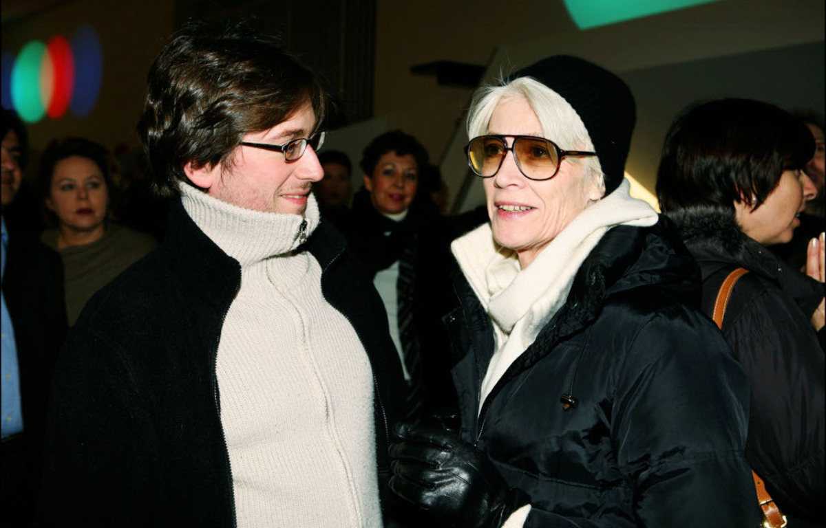 Qui Est La Compagne De Thomas Dutronc Jacques et Thomas Dutronc ne donnent pas de très bonnes nouvelles de la  santé de Françoise Hardy