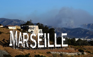Un incendie s'est déclenché dans les Calanques, près de Marseille, le 5 septembre 2016.