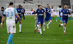 Eliminé par Strasbourg, Marseille quitte la Coupe de la Ligue dès son entrée en lice.