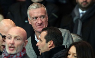 Didier Deschamps lors de PSG-Chelsea le 16 février 2016.