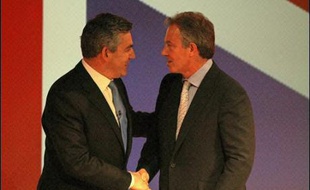 Le rideau est finalement tombé mercredi pour Tony Blair qui, après avoir été le Premier ministre britannique pendant dix ans, devait passer la main dans l'après-midi à son ministre des Finances Gordon Brown.