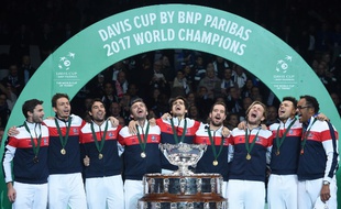 Les Bleus Chantent La Marseillaise Apres Leur Victoire En Coupe Davis Face A Belgique Les Bleus Chantent La Marseillaise Apres Leur Victoire En Coupe Davis Face A Belgique