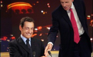 Les tensions semblaient apaisées jeudi à l'UMP après un bureau politique qui a repoussé à fin décembre la limite de dépôt des candidatures à la présidentielle, échéance acceptée par Michèle Alliot-Marie, alors que Nicolas Sarkozy annoncera sa très probable candidature la semaine prochaine.