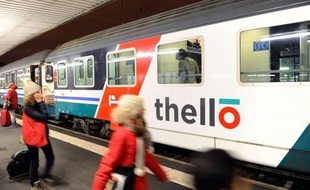 Voyageurs français ou italiens, conducteur et personnel de bord: ils étaient nombreux à avoir le sentiment de vivre une petite révolution dimanche soir à bord du train Paris-Venise de Thello, première compagnie à venir défier la SNCF sur ses terres.