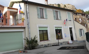 L’école du village d’Ascros compte onze élèves, de la maternelle au CE1.