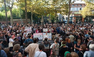 Manifestation en hommage à Rémi Fraisse, le 27 octobre 2014 à Albi.
