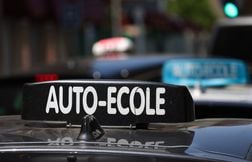 Le gouvernement ouvre 80.000 places de plus pour le permis de conduire