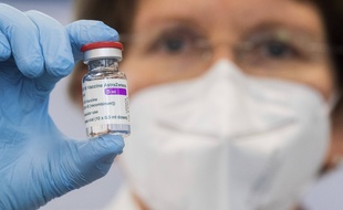 Rome bloque l'exportation de vaccins AstraZeneca, une première dans l'UE