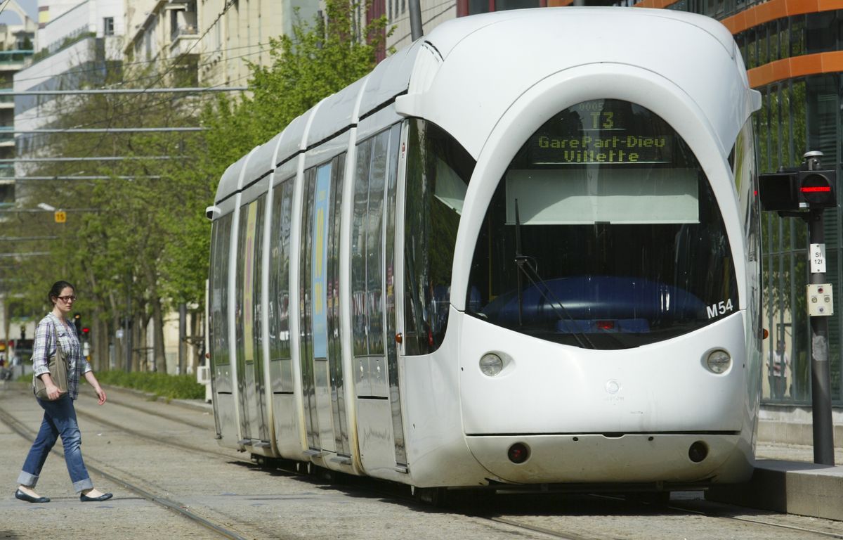 Le tramway mi-souterrain qui doit desservir l'ouest de Lyon pourrait passer par Confluence