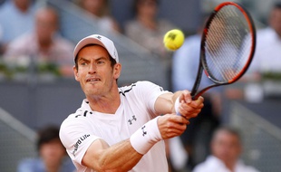 Andy Murray tire la grimace.