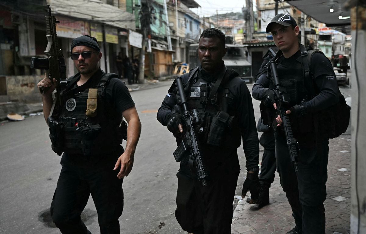 Brésil : Bain de sang, narcotrafic... Ce que l'on sait sur l'opération policière à Rio