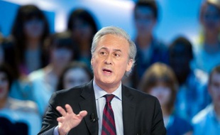 L'information judiciaire visant l'ex-ministre Georges Tron, mis en examen pour viols et agressions sexuelles de deux ex-employées de mairie, a été clôturée par le juge d'instruction d'Evry, a-t-on appris jeudi de source judiciaire confirmant une information de RTL.
