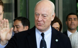 L'émissaire de l'ONU pour la Syrie, Staffan de Mistura, lors d'une réunion à Damas, le 16 février 2016