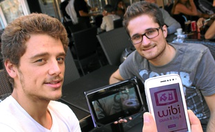 Adrien Préau et Stéphane Bautista portent le projet Watch It Buy It.