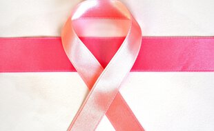 Illustration du ruban, symbole d'octobre rose.