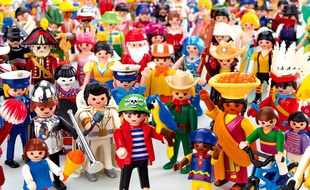 Playmobil: Quarante ans d'histoires !