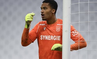 Alban Lafont.