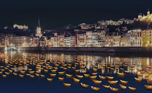 Pour la prochaine fête des Lumières de Lyon, retour aux lumignons et la tradition.