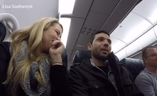 Capture d'écran de la vidéo tournée par la jeune femme dans le vol Las Vegas-Philadelphie.