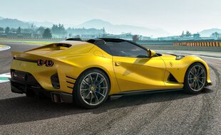 Une Ferrari 812 Competizione (illustration)