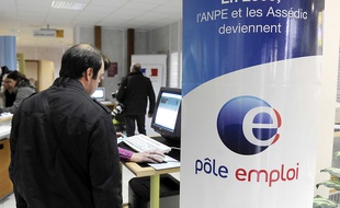 Plus de 800.000 seniors étaient au chômage en décembre 2014.