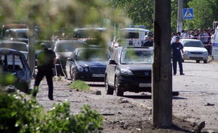 Une personne est morte et 13 ont été blessées samedi dans un attentat suicide commis par une femme kamikaze au Daguestan, république instable du Caucase russe voisine de la Tchétchénie, a annoncé le ministère russe de l'Intérieur.