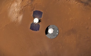 L’atterrisseur InSight de la NASA alors qu’il se prépare à entrer dans l’atmosphère de Mars.