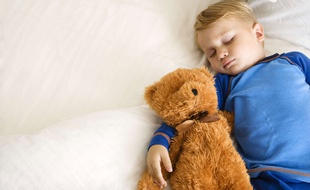 Le doudou est pour le bébé un rempart contre l'angoisse.