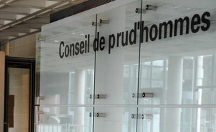 Illustration d'un Conseil des Prud'hommes.