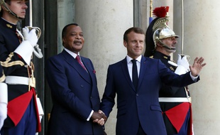 Le président congolais Denis Sassou Nguessou rencontre Emmanuel Macron le 2 septembre 2019 à Paris.