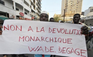 Un premier tour "transparent, libre, apaisé" de l'élection présidentielle dimanche au Sénégal est "impossible" en raison d'un "climat d'insécurité générale", a affirmé jeudi l'opposition.