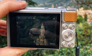 Le compact Canon SX740 HS et son impressionnant zoom optique 40x.